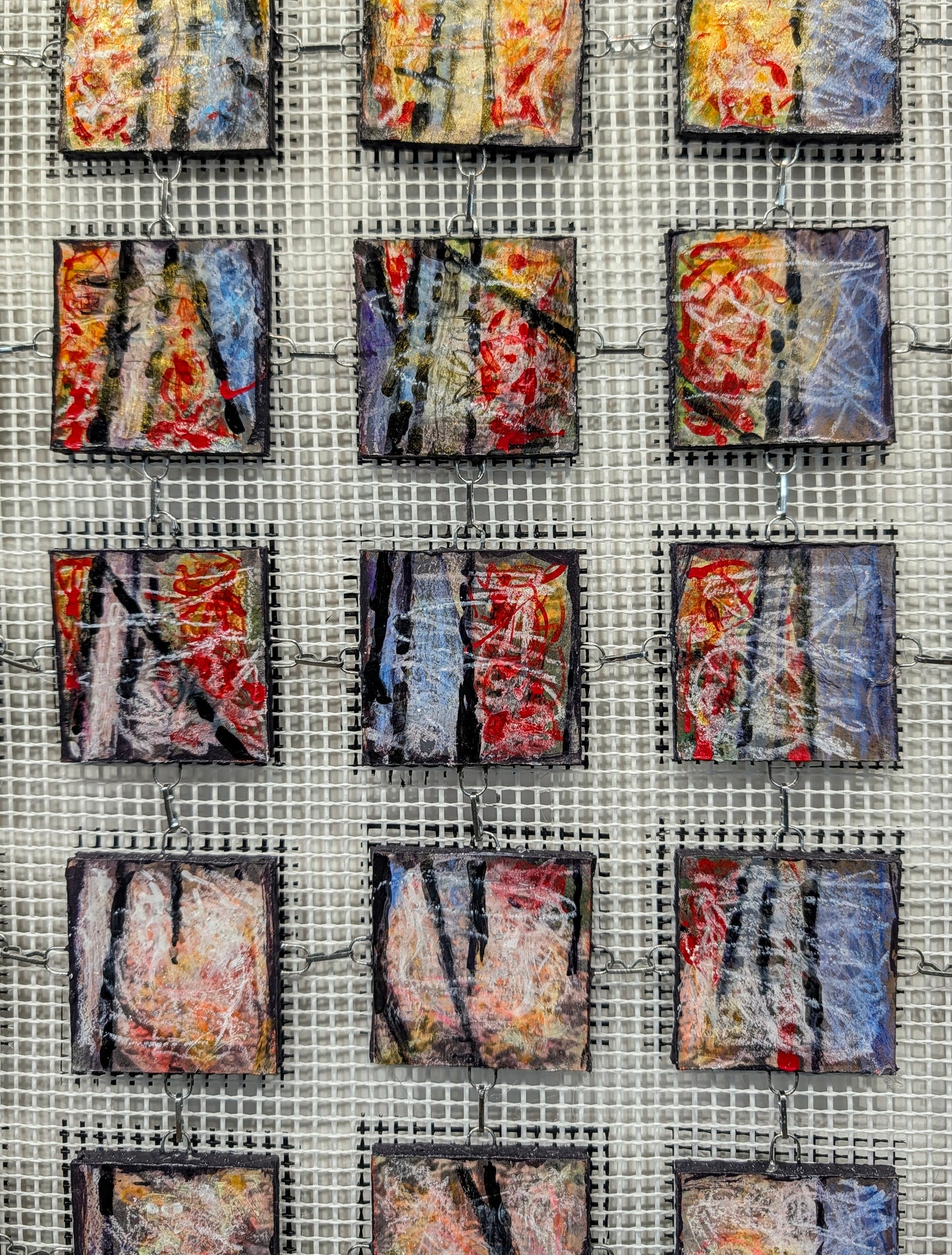 Fractured Lines of Thought